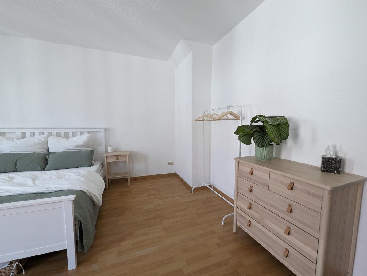 Halle  Wohnung In Hallischer Innenstadt מראה חיצוני תמונה