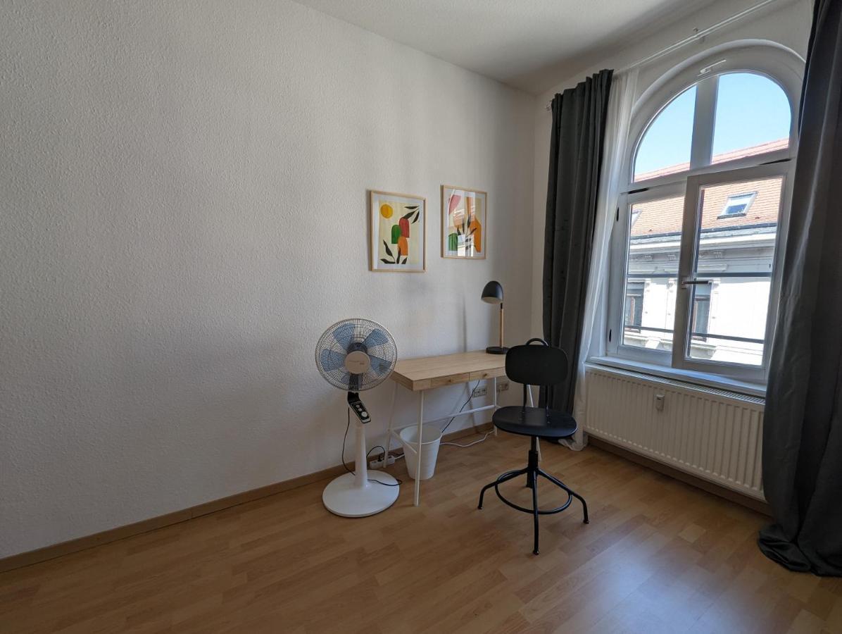 Halle  Wohnung In Hallischer Innenstadt מראה חיצוני תמונה